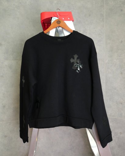 CHROME HEARTS