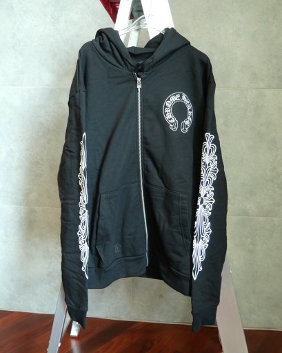 CHROME HEARTS