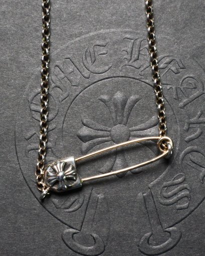 Chrome Hearts