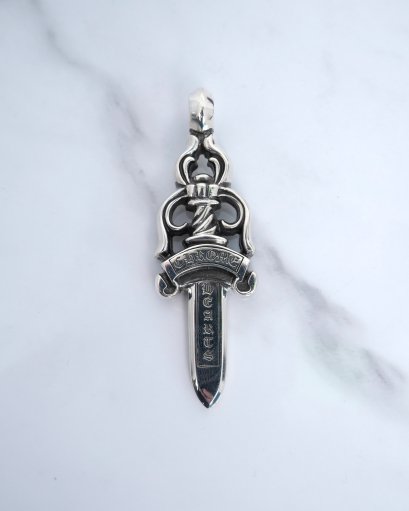 Chrome Hearts