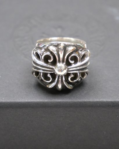 CHROME HEARTS