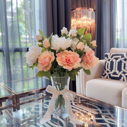 PEONY GRACEFULLY VASE