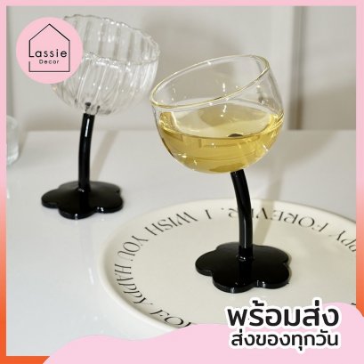 แก้วไวน์ก้านดอกไม้ ดีไซน์เก๋ ถ่ายรูปสวย น่ารักมาก LassieDeco