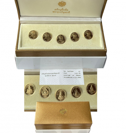 เหรียญที่ระลึกพระพุทธปัญจภาคี  เนื้อทองคำ พิมพ์เล็ก ครบชุด