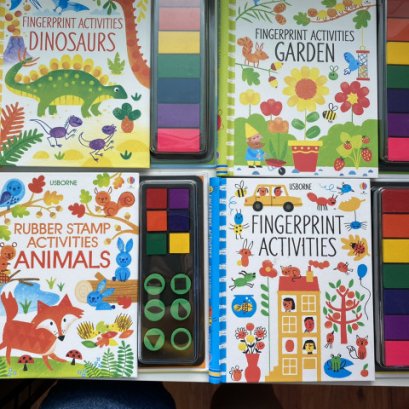 หนังสือกิจกรรม Fingerprint Activities Book