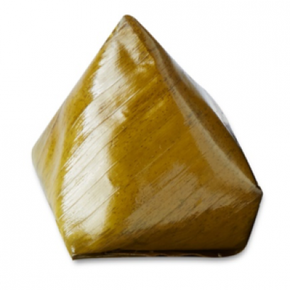 STUFFED DOUGH PYRAMID ขนมเทียน