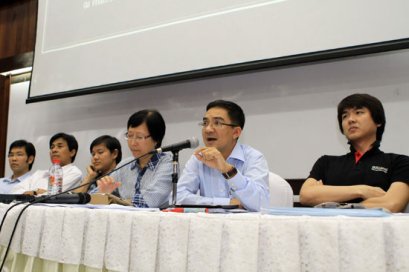 คมดาบซากุระ 2 : ฤานิติราษฎร์จะเป็น 