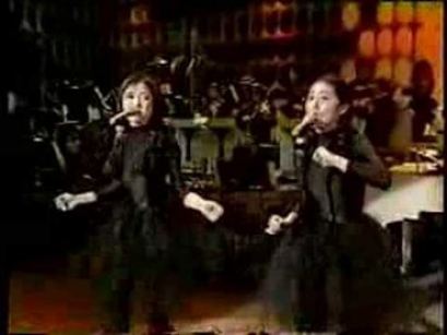 คมดาบซากุระ 2 : ผู้หญืงที่ผมรู้จัก 4 โดย ชวินทร์ ลีนะบรรจง และ สุวินัย ภรณวลัย (27 สิงหาคม 2557)