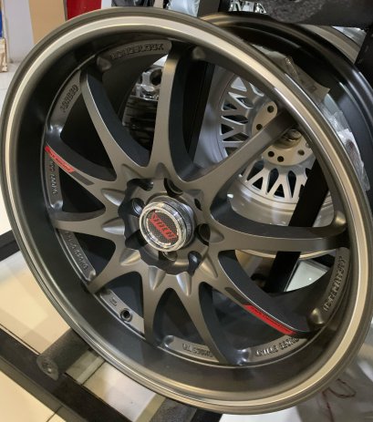 SW200 17x8.5 ET 38 PCD 8x100/114.3 Gun Metallic