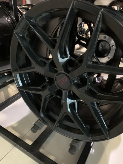 SW386 18x9 ET 20 PCD 6x139.7 CB 106.1 BK/MATT