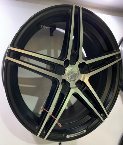 GS802 17x7.5 ET 38 PCD 4x100