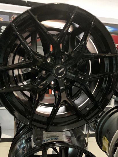 SW286 20x9.5 ET 15 PCD 6x139.7