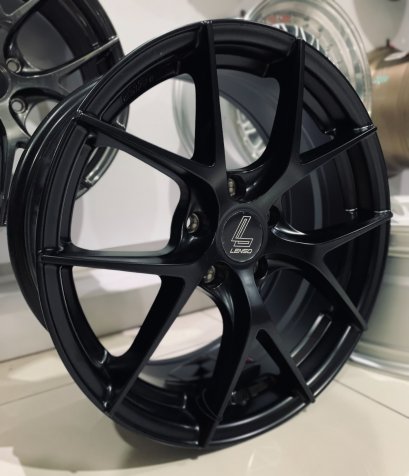 Jager-Dyna 17x7.5 ET 35 PCD 5x114.3 Satin Black