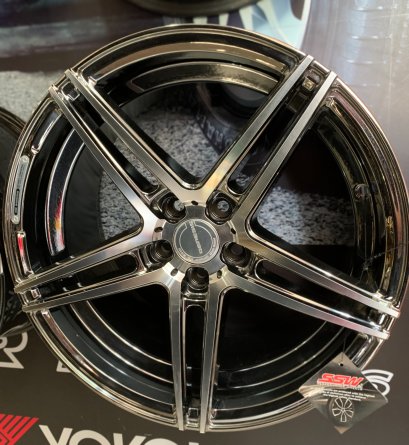 GS802 17x8.5 ET 38 PCD 5x100