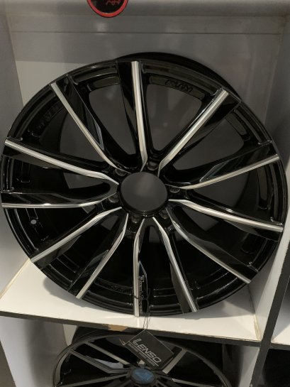 Road & Terrain 20x9.5 ET 20 PCD 6x139.7 CB 106.1 Black/Laser Text/Face Polish/Edge Spoke Ball Cut