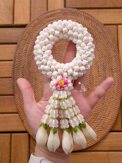 พวงมาลัยมะลิอุบะดอกจำปี