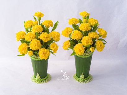 กรวยดอกดาวเรือง 1 คู่ (ตั้งได้)