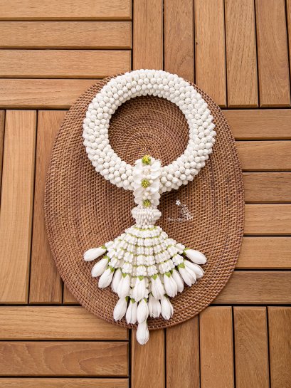 พวงมาลัยมะลิ ชายอุบะดอกจำปี