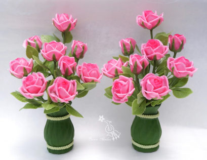 แจกันกุหลาบ