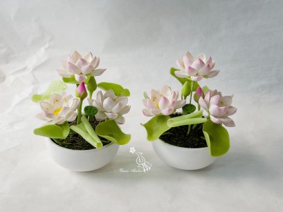 แจกันบัวเล็ก (ดอกบัวมี 5 สี)