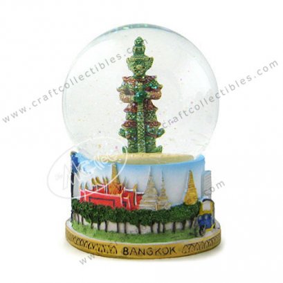 Bangkok Snowball + Giant