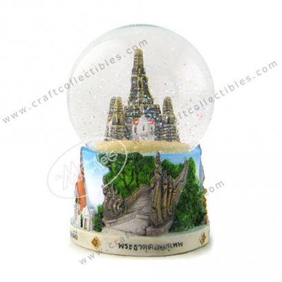 Temple Snowball + Wat Arun