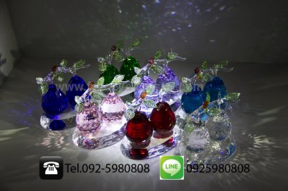 ลูกแพร์คู่ คริสตัล