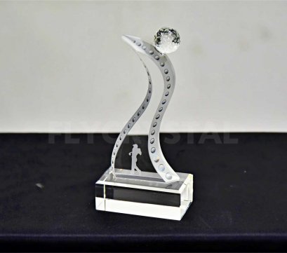 ถ้วยรางวัลคริสตัล กอล์ฟ