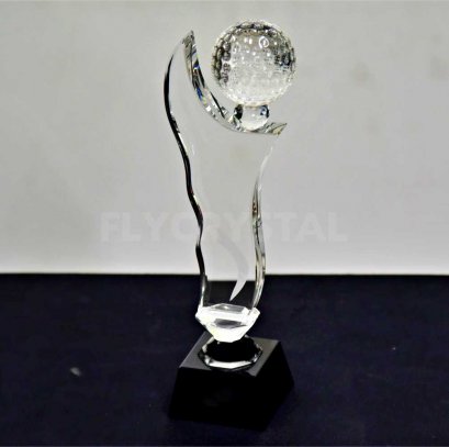 ถ้วยรางวัลคริสตัล กอล์ฟ