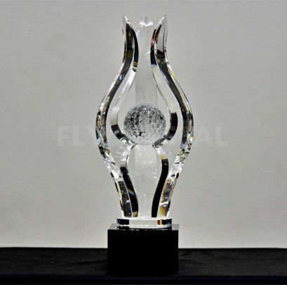 ถ้วยรางวัลคริสตัลกอล์ฟ