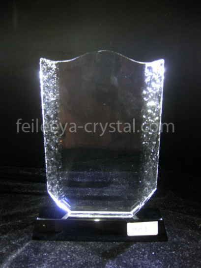 ถ้วยรางวัลคริสตัลโล่เกียรติยศ