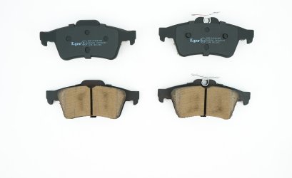 BRAKE PAD (R) FOR FORD FOCUS 1.4,1.6,1.8,2.0 &#039;04-&#039;05/ FOCUS &#039;05-/ MAZDA 3 MZR 1.6, 2.0(BK) &#039;05-10/ MAZDA 3 1.6, 2.0(BL) &#039;11-14