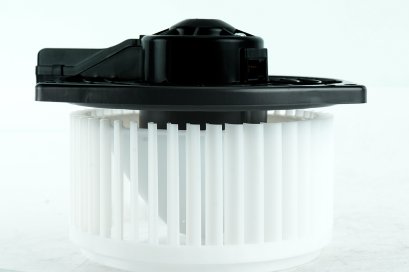 B/W ISUZU D-MAX&#039;20-UP