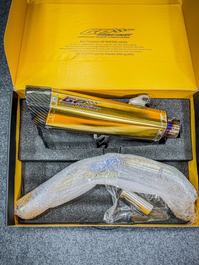 GP racing  สีทอง ปากคาร์บอน  FORZA350 ปี 2020-ปัจจุบัน