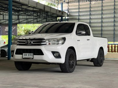 Isuzu TOYOTA REVO SMARTCAB 2.4 E M/T ปี 2015/2016
