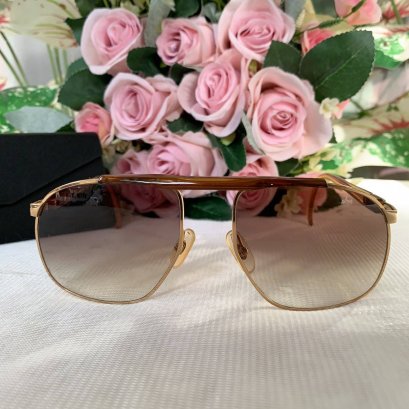 แว่นตากันแดด Dior