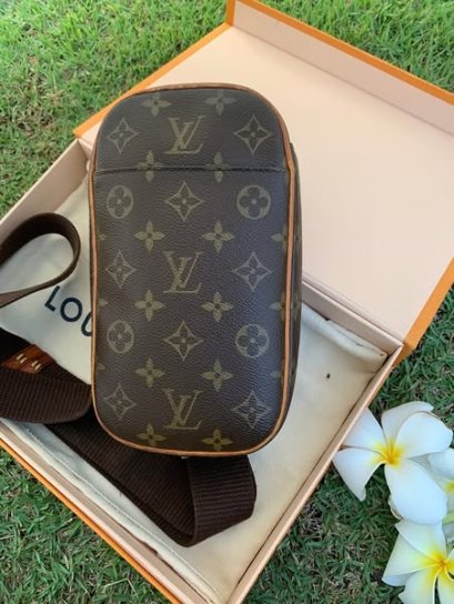 Louis VuittonMonogram  Belt Bag