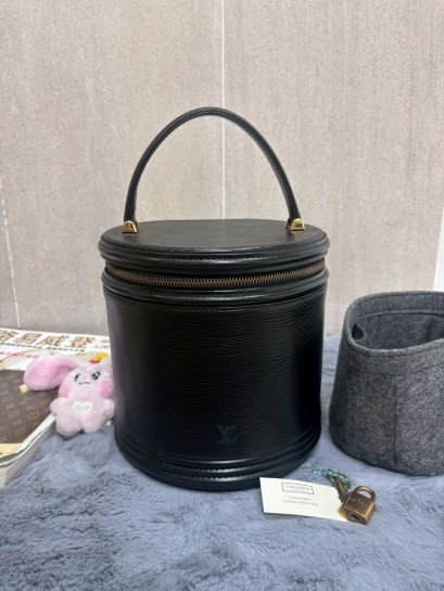 Louis Vuitton Cannes Epi Vintage Bag