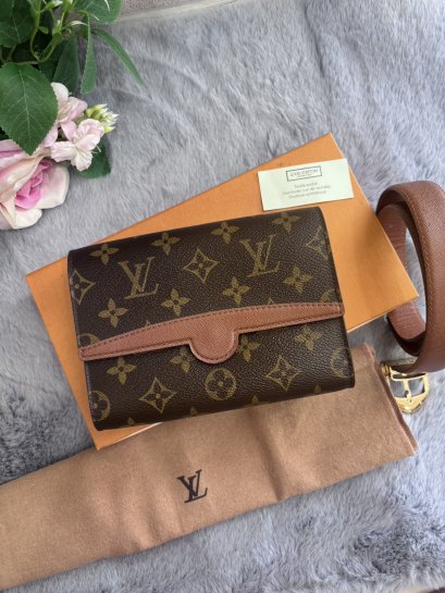 Louis Vuitton Monogram Pochette Arche Belt