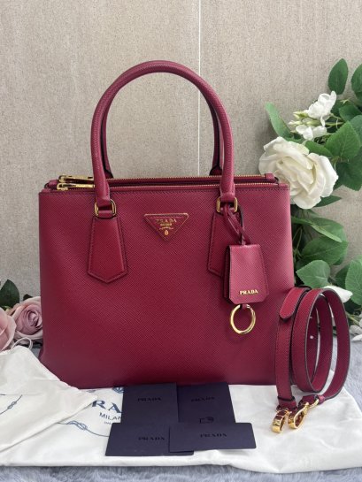 Prada Saffiano Fuoco