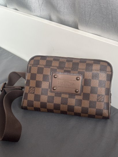 Louis Vuitton Damier Bumbag Brooklyn