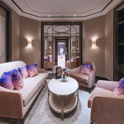 VAN CLEEF & ARPELS Alhambra Delicate Metamorphoses