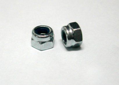 น็อตกันคลายขนาด M3 (เหล็กชุบ) ถุงละ 10 ตัว