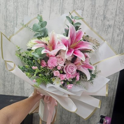 ช่อดอกไม้สีสดใส 35