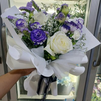 ช่อดอกไม้สีสดใส 08