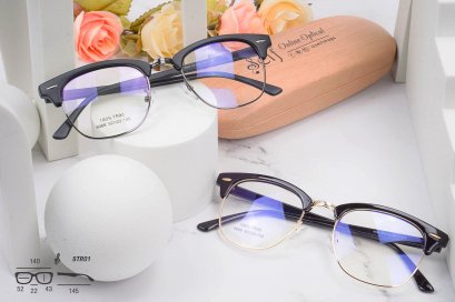 กรอบแว่น รุ่น STR01