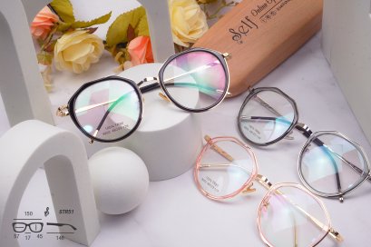 กรอบแว่น รุ่น STR51