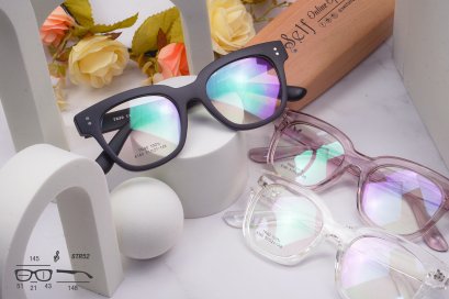 กรอบแว่น รุ่น STR52