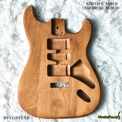 DIY Guitar บอดี้ทรง Stratocaster (American Alder)