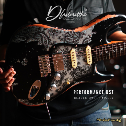 Dhatarattha - Performance DST | Black Over Silver Paisley